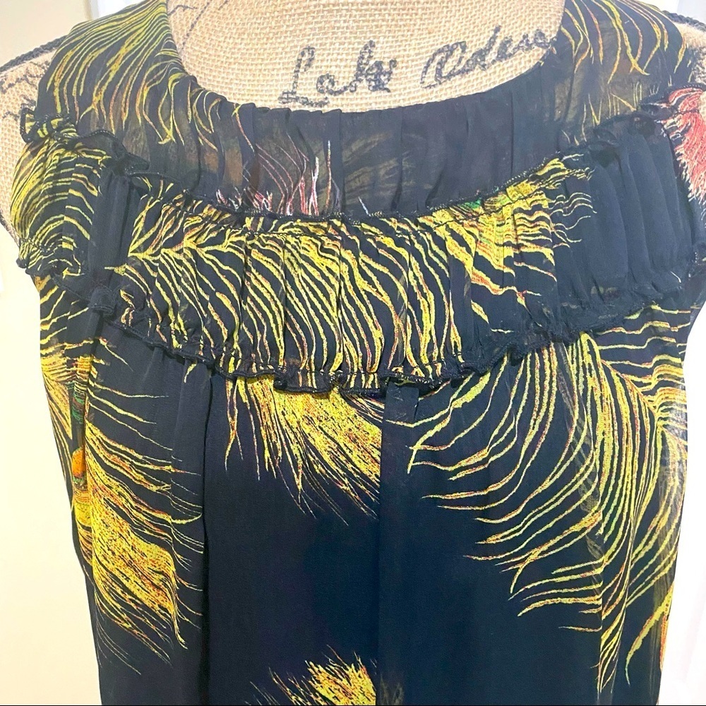 V Fish Dress Black with Peacock Feather Design - Picture 5 of 12